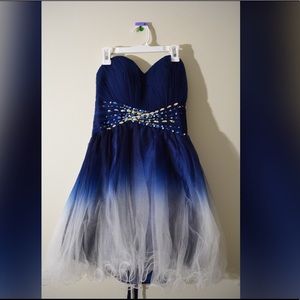 Jolene blue strapless dress